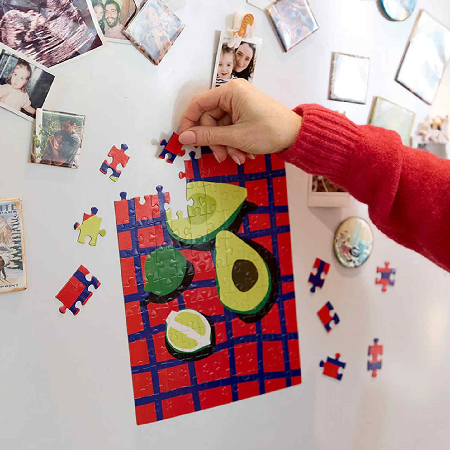 JOURNEY OF SOMETHING - 100 PIECE MAGNETIC PUZZLE - AVOCADO IS LIFE