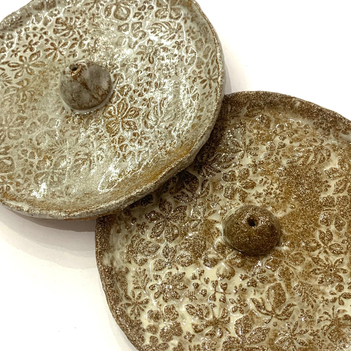 EARTH BY HAND- Hand Built Clay Incense Holders - Botanical Embossed White