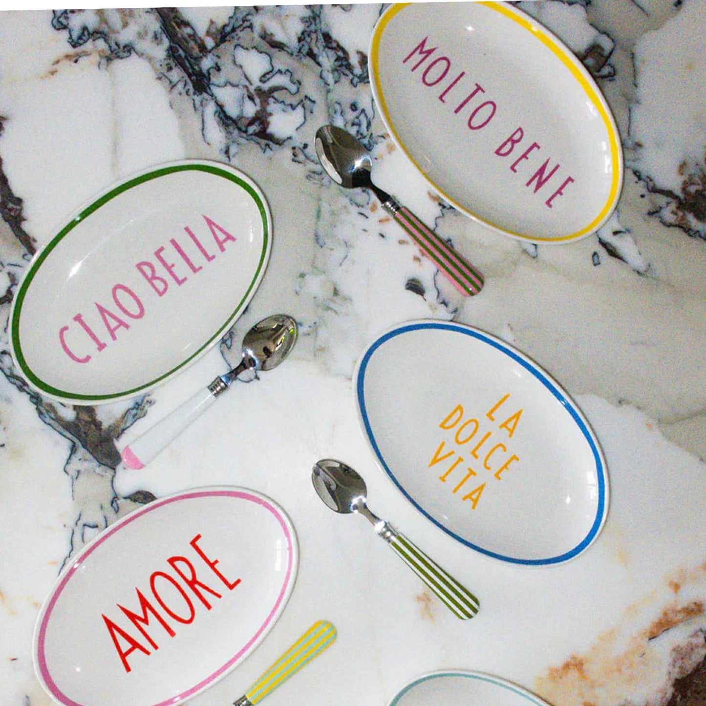 In The Roundhouse - "Molto Bene" Oval Tray Small