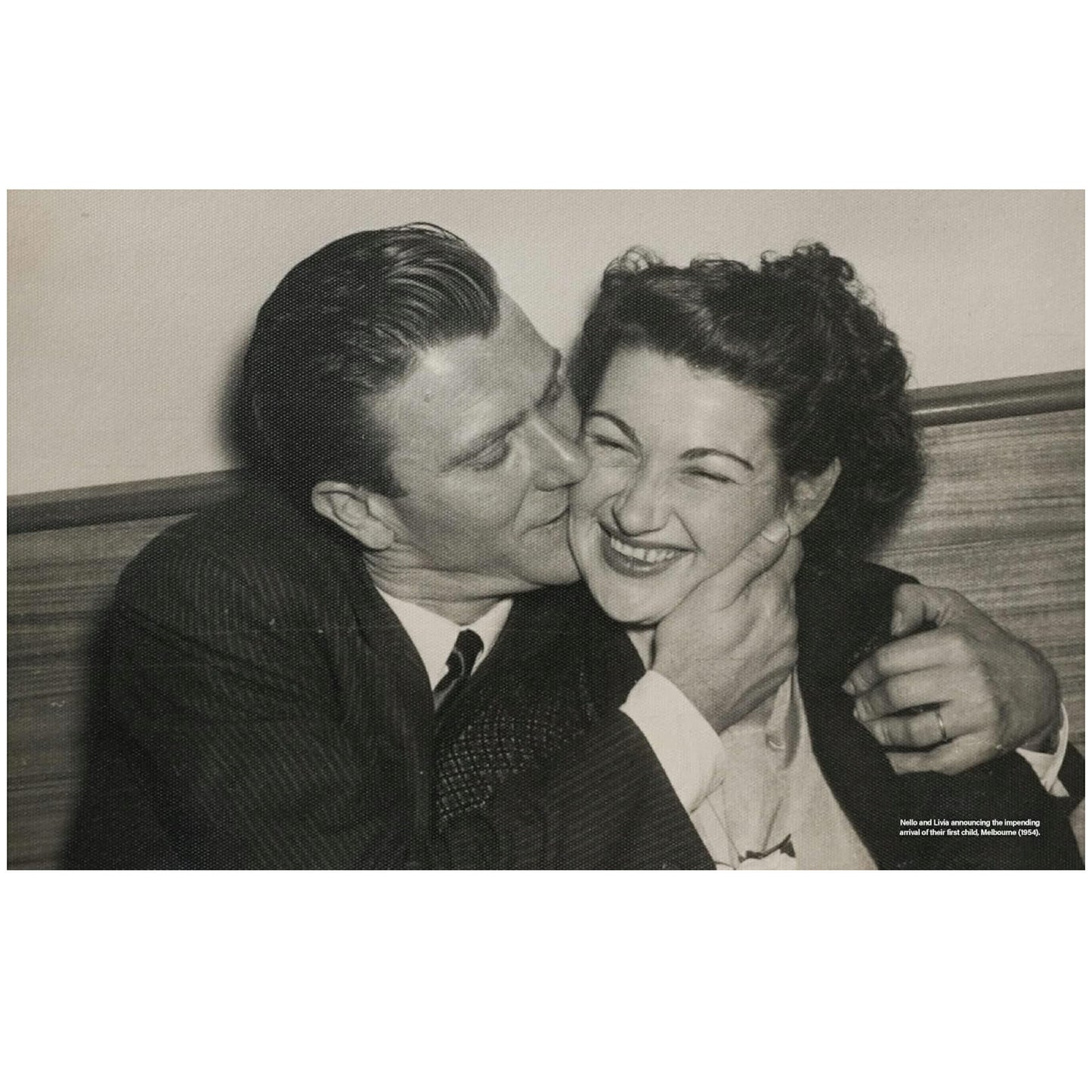 BOOKS & CO - AT NONNA'S TABLE- Paola Bacchia