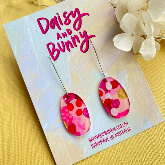 DAISY AND BUNNY - Hand Painted Long Hooks - Pink and Red