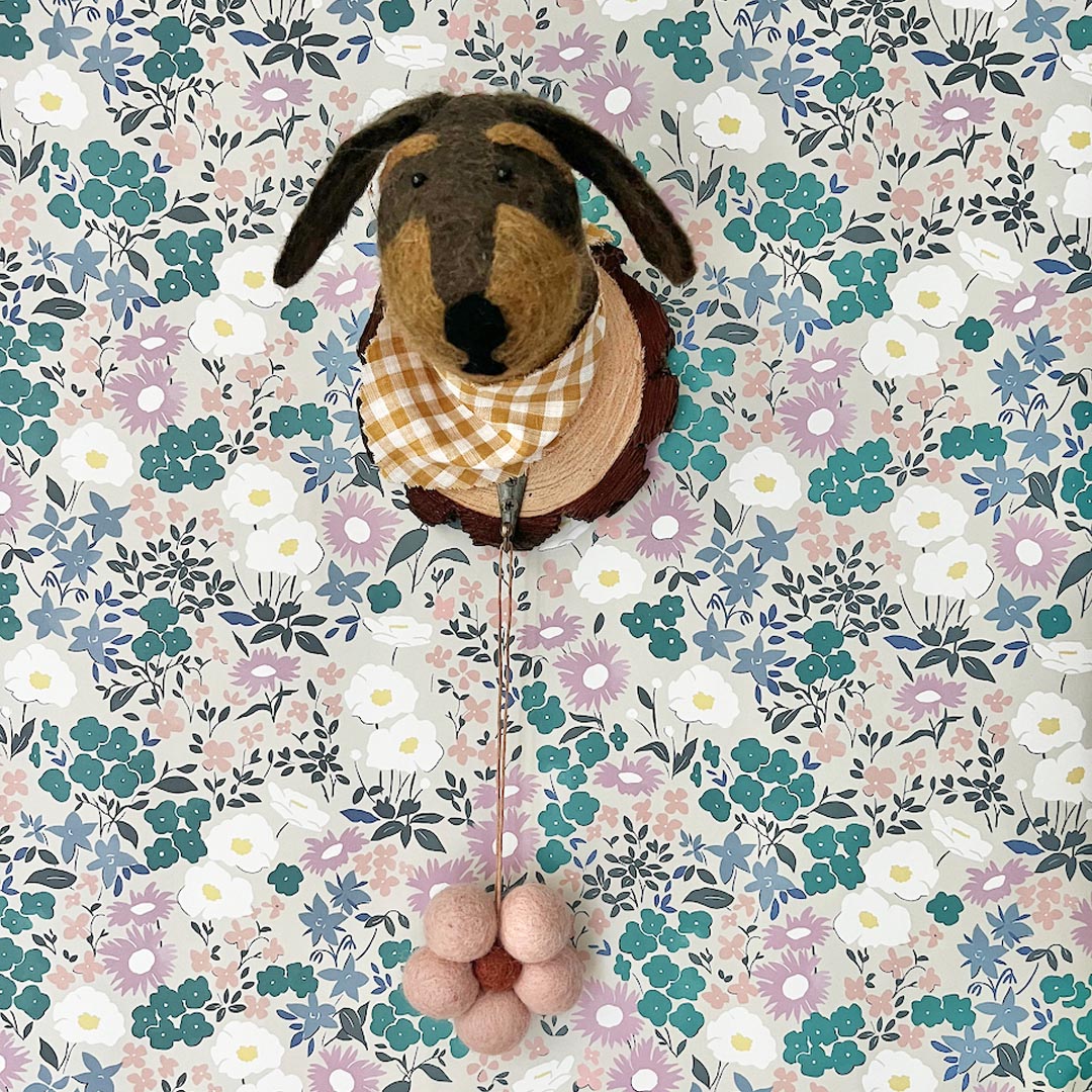 HOME DWELLER - Maple - Doggy Wall Decor Hook