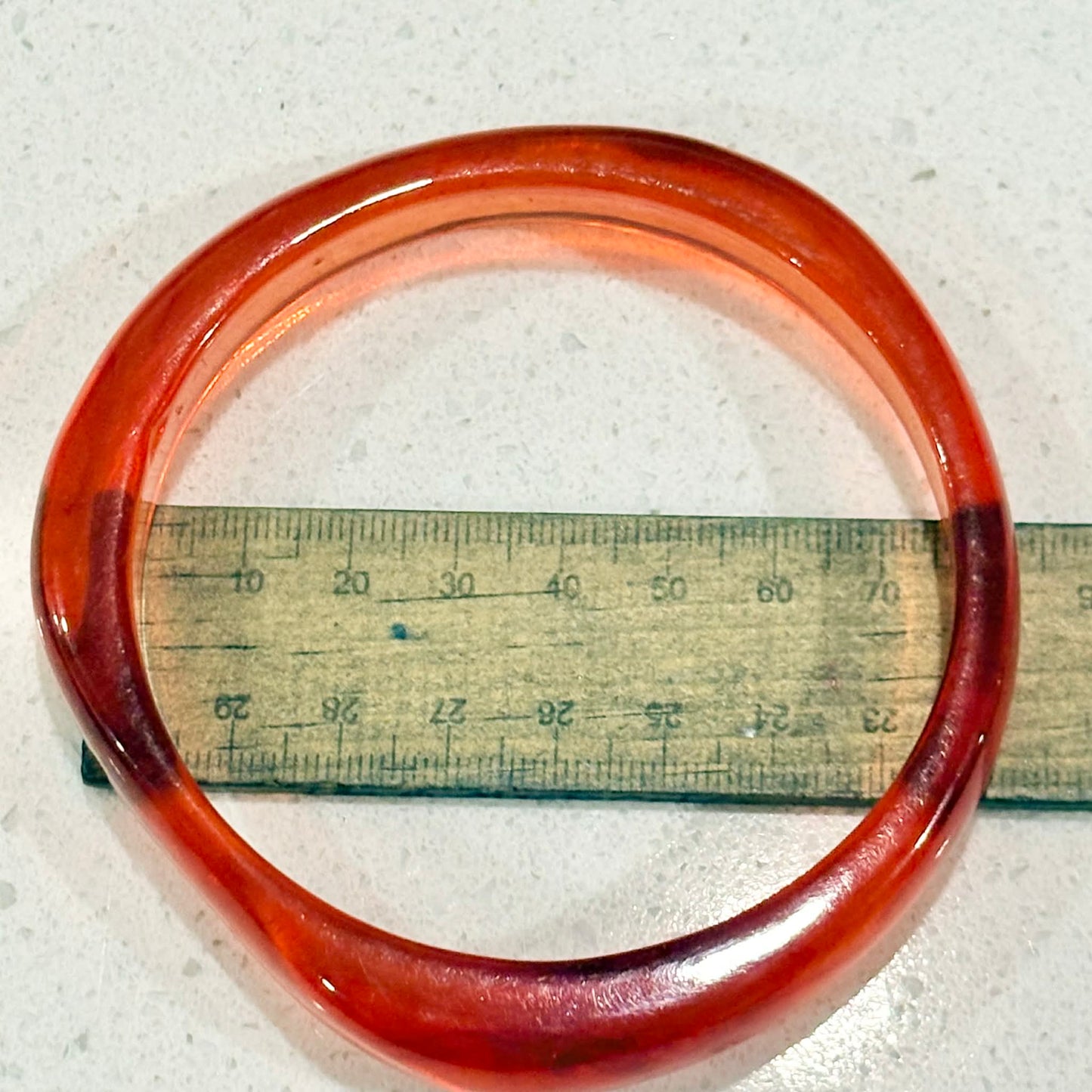 RAY BY DESIGN - Resin Bangle Red