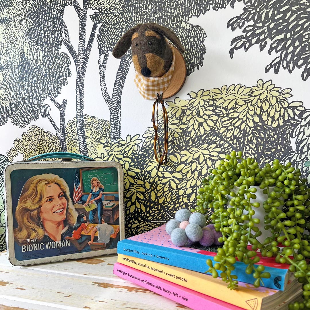 HOME DWELLER - Maple - Doggy Wall Decor Hook