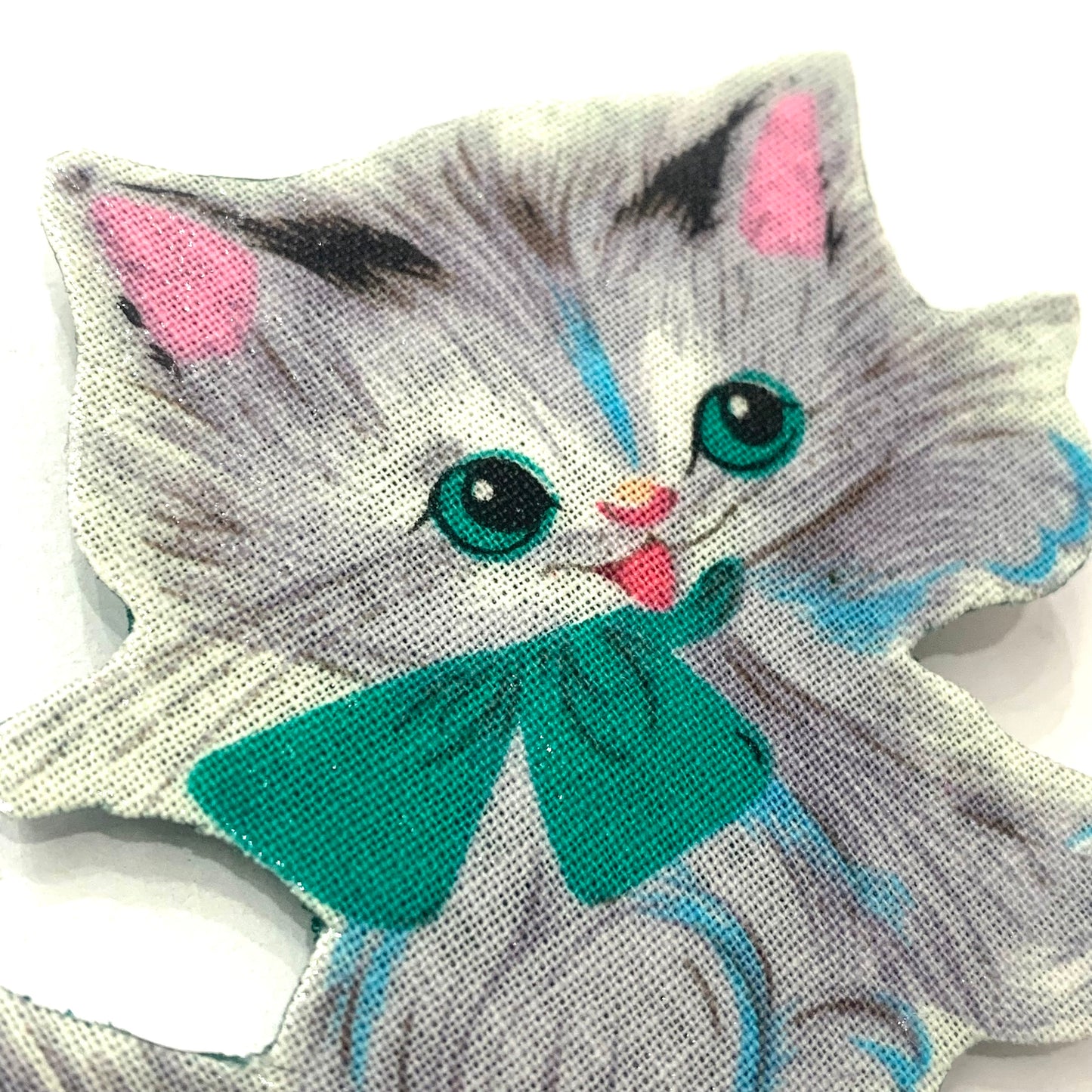 THIS BIRD HAS FLOWN- Fabric Remnant Brooches- Sitting Pretty Kitty