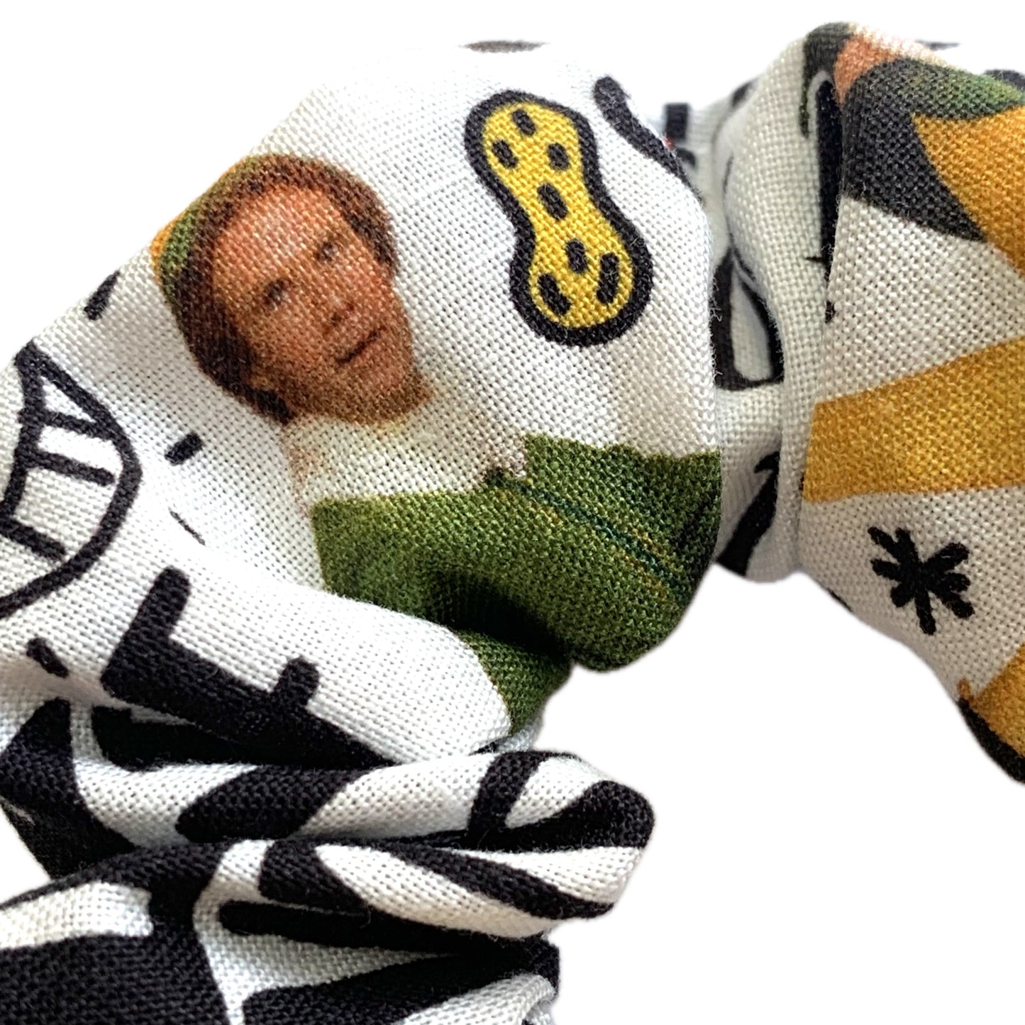 MUMMA WHOOPEE - Regular "Buddy the Elf"- Christmas Scrunchies