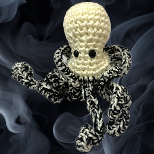 BEAKNITS- CROCHETED "GHOSTLYPUS"