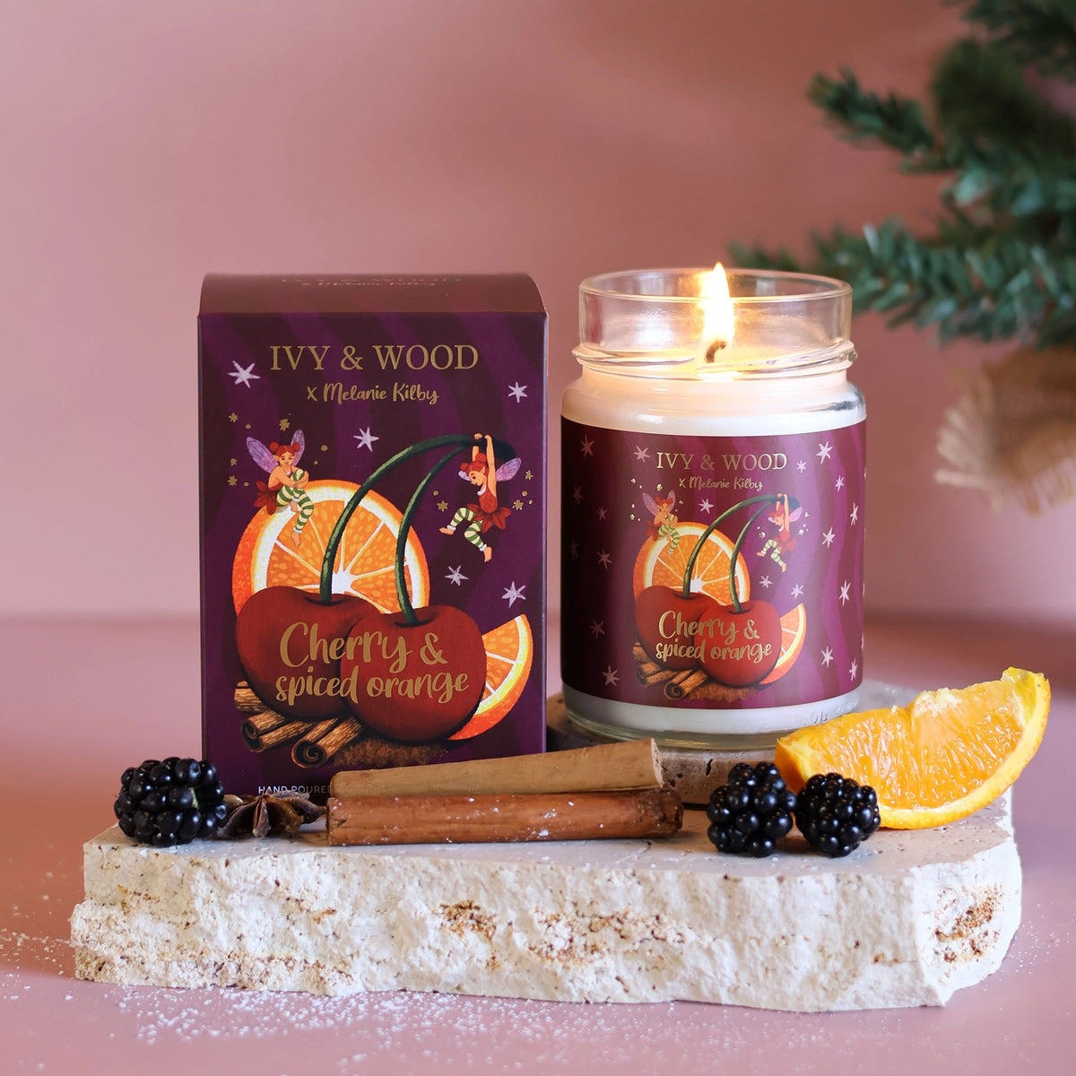 IVY & WOOD - "Cherry & Spiced Orange"-Limited Edition Christmas Candle