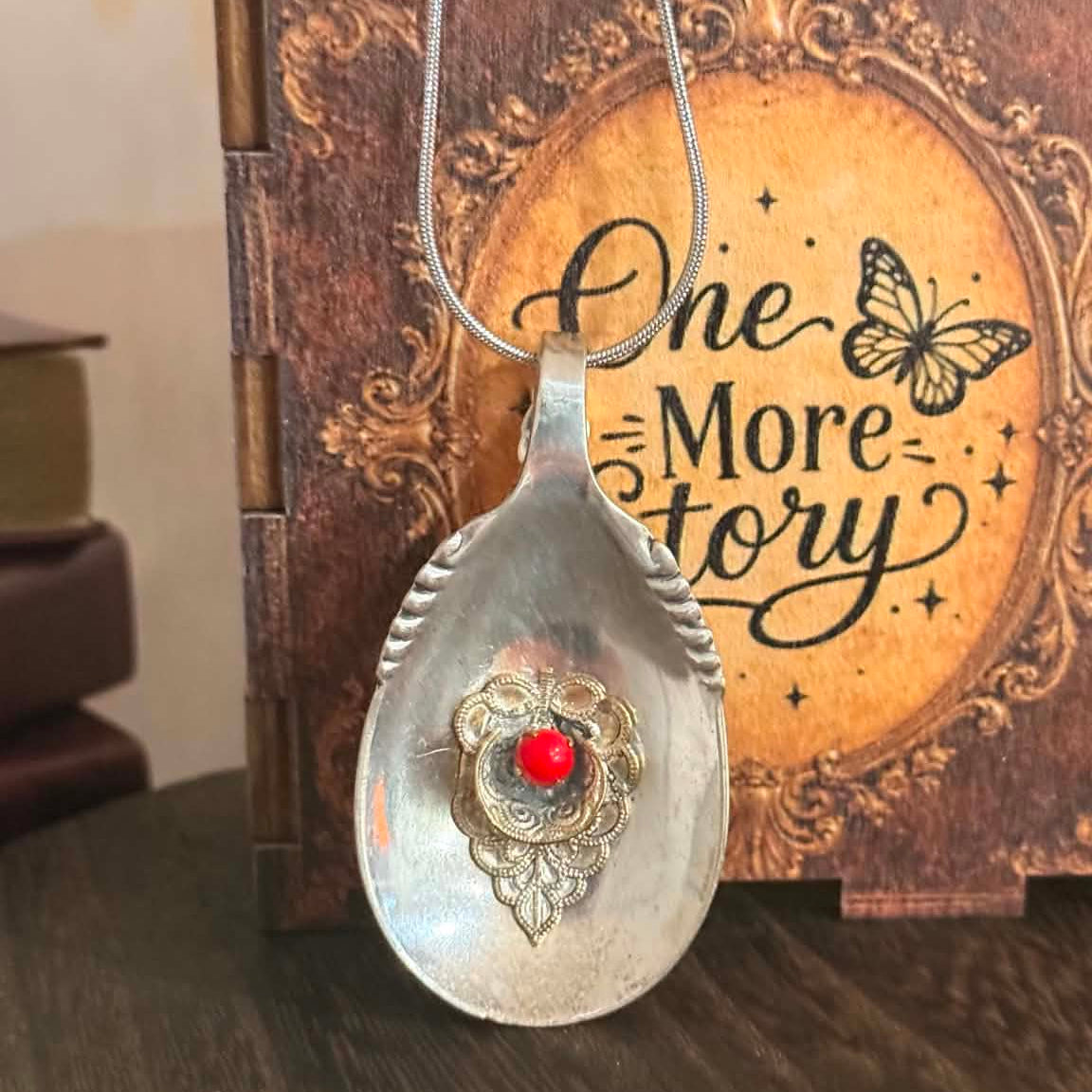MOLLY MADE- Vintage Spoon Bowl and Filigree Pendant Necklace