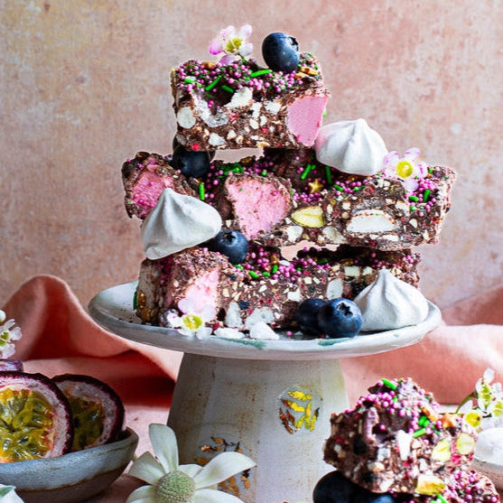 PEBBLY PATH- Christmas Rocky Road- Pavlova Parkway- 100g