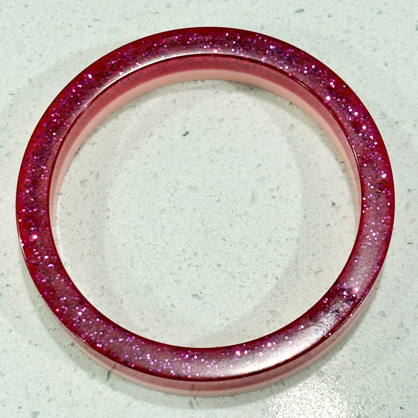 RAY BY DESIGN - Resin Bangle 2 Tone Pink Glitter Round