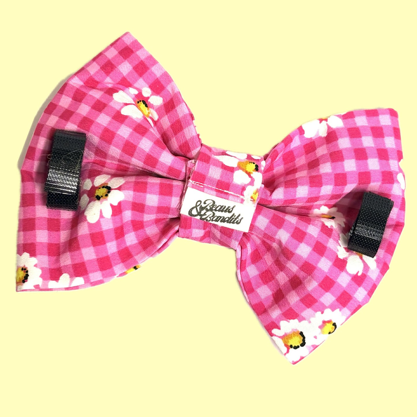 BEAUS AND BANDITS - DOGGY BOW TIE -DAISY ON PINK GINGHAM - LARGE
