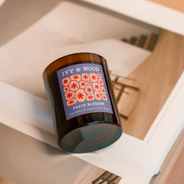 IVY & WOOD - Peach Blossom Scented Candle- Flora Collection