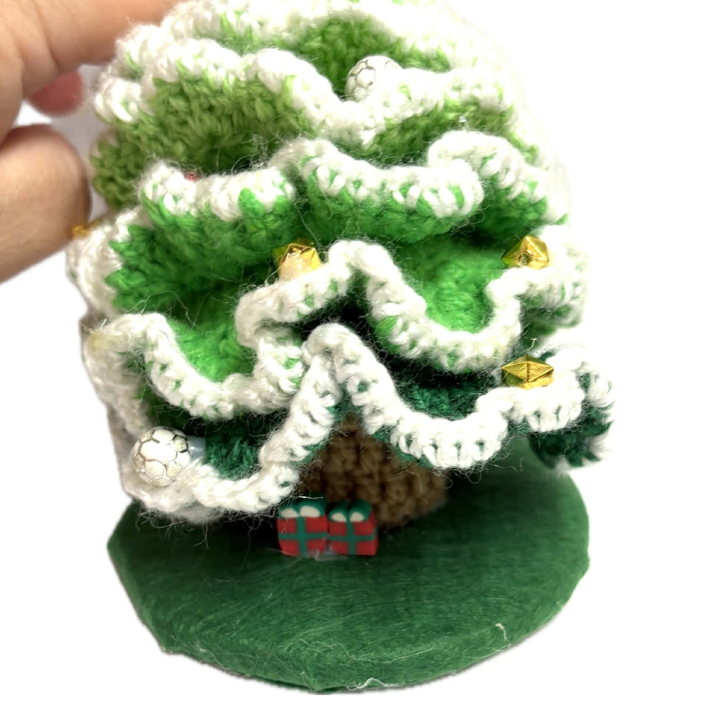 HOOKED BY JEN - Oh Christmas Tree 2