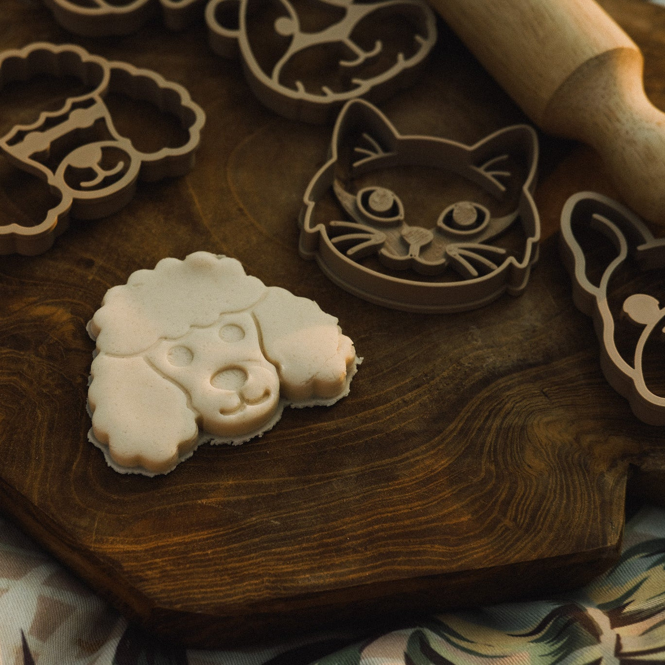 KINFOLK PANTRY- Pet Friends Faces Cutter Set - Eco Playdough/Cookie Tools