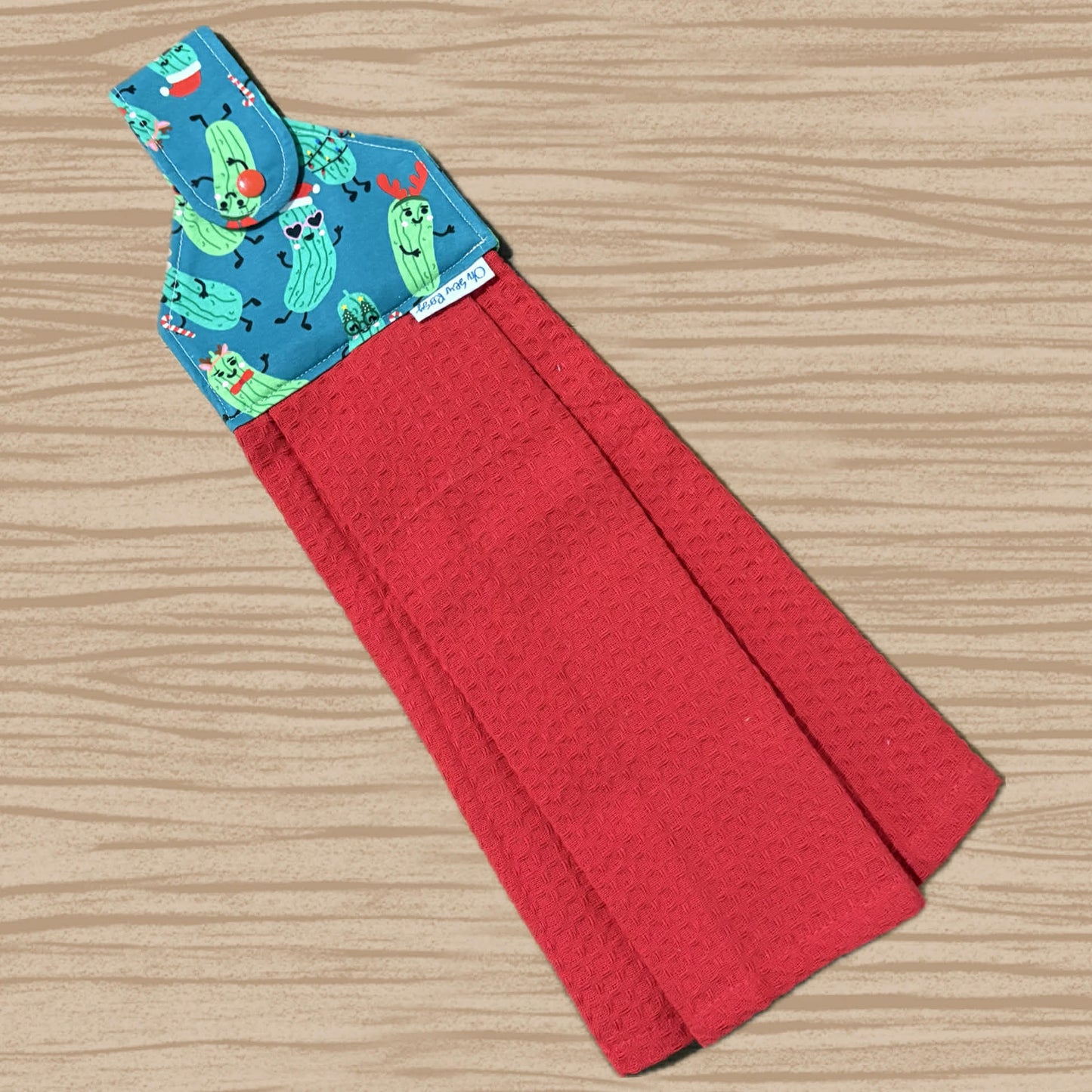 OH SEW ROSY: Hanging Towels -Christmas Pickle