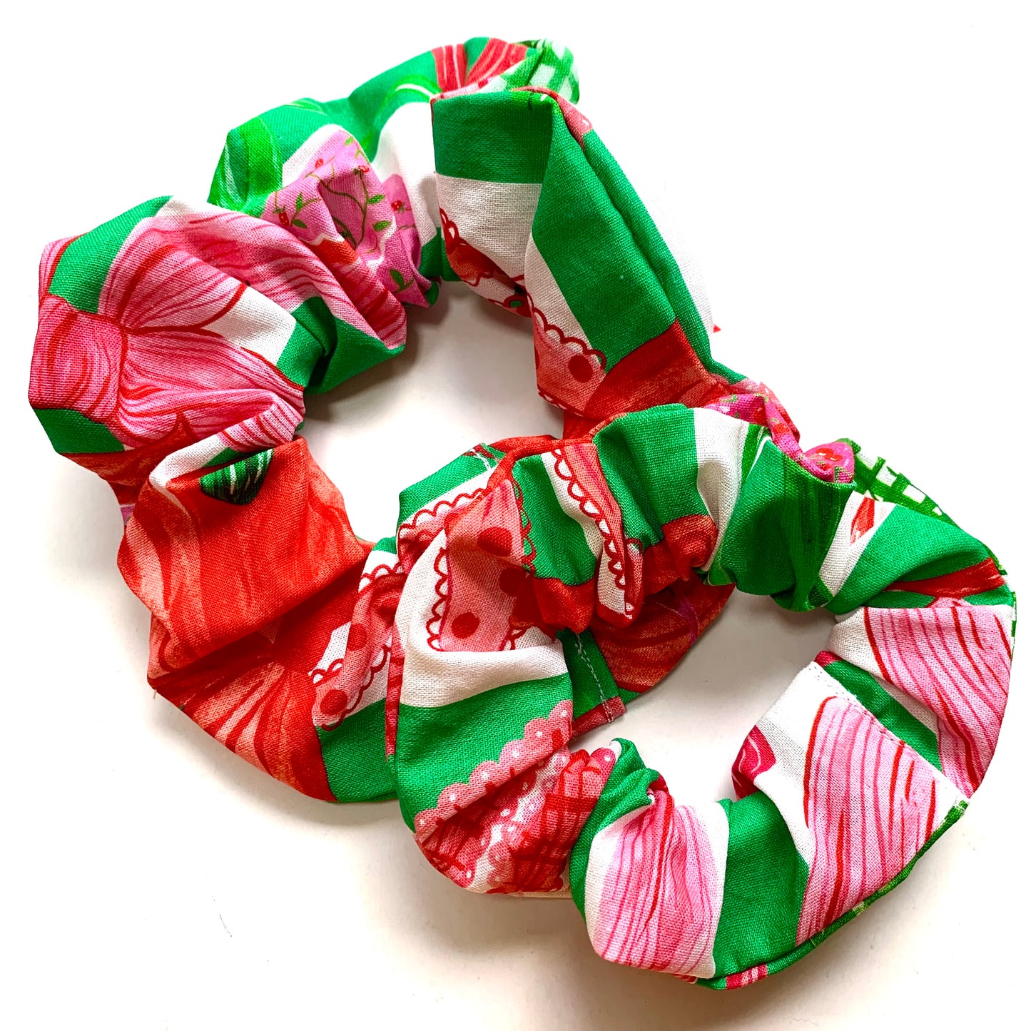 MUMMA WHOOPEE - Regular “Ribbons & Bows” CHRISTMAS SCRUNCHIES