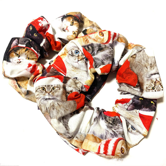 MUMMA WHOOPEE - Jumbo "Christmas Kitties" Christmas Scrunchies