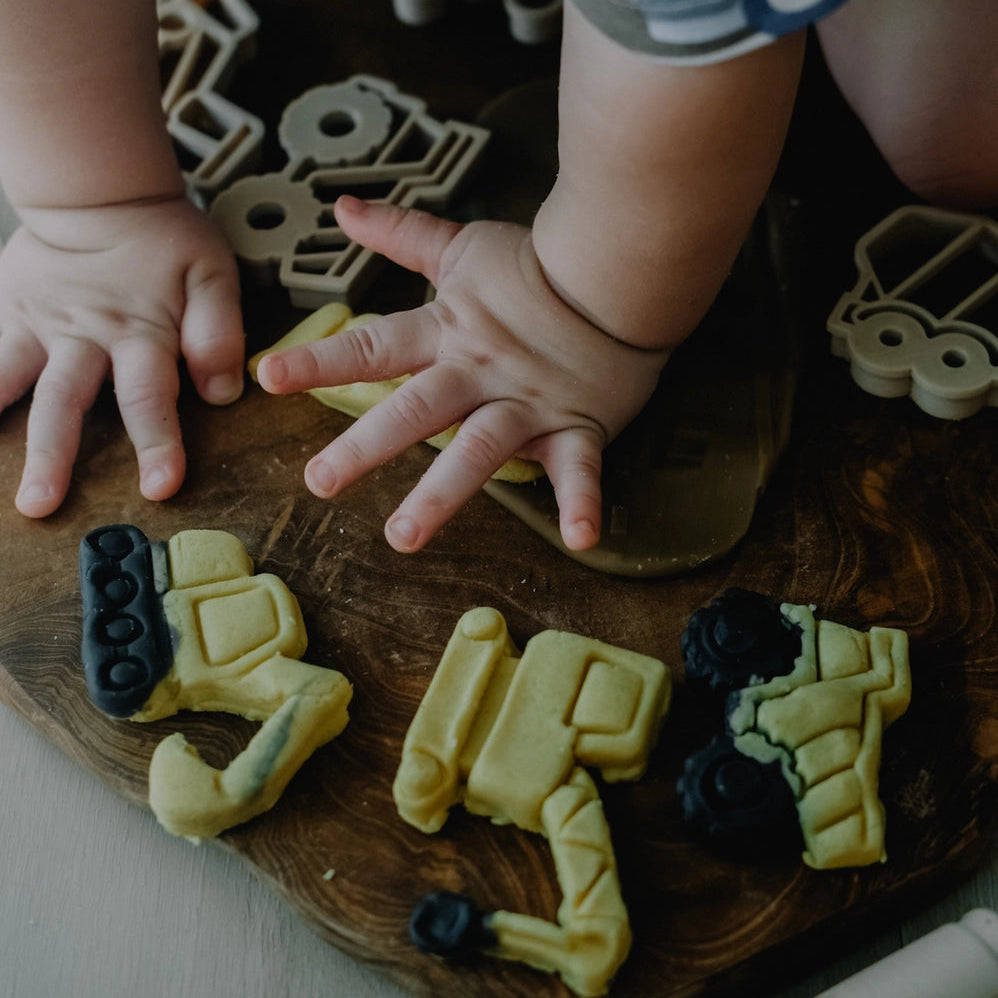 KINFOLK PANTRY- Construction Cutter Set - Eco Playdough/Cookie Tools
