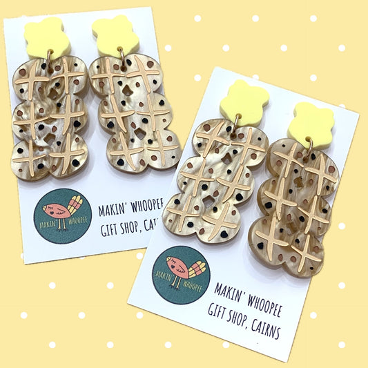 MAKIN' WHOOPEE - Buttery Buns - Easter Stud Dangles