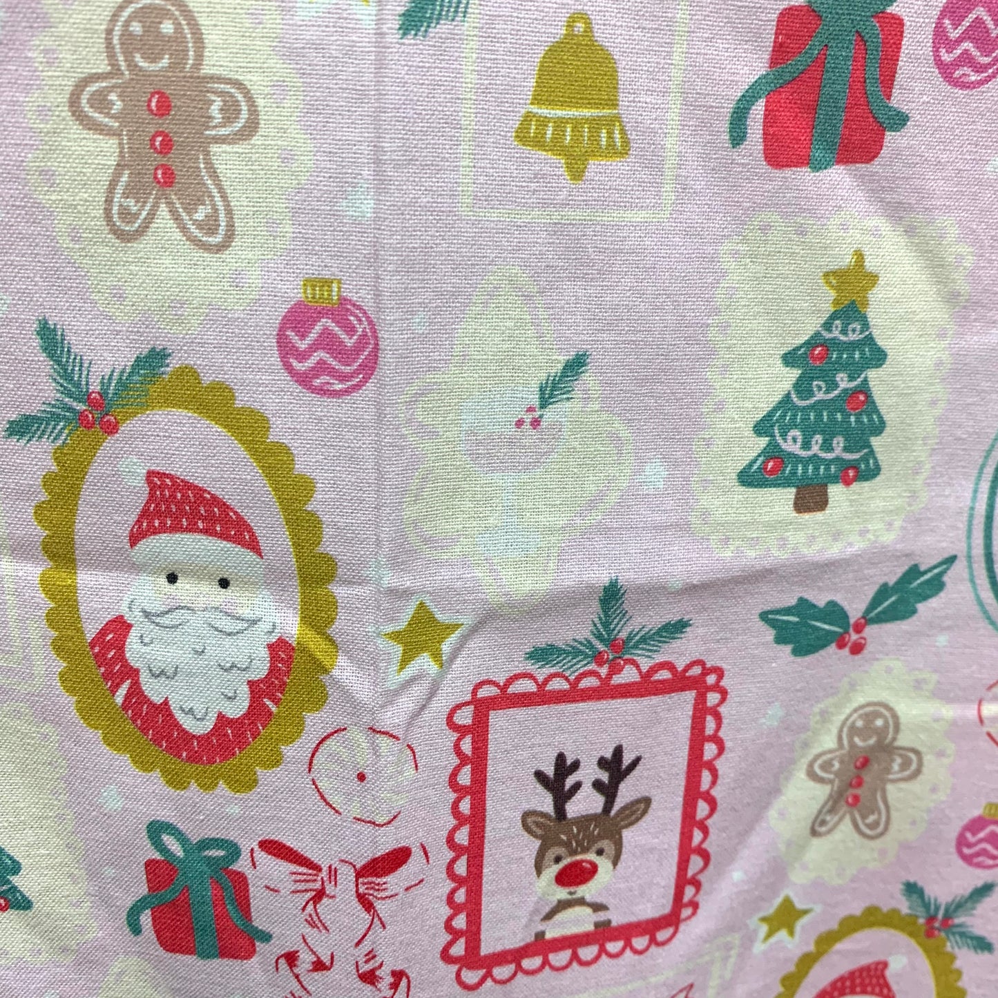 MUMMA WHOOPEE - "Christmas Cameo" Christmas Apron