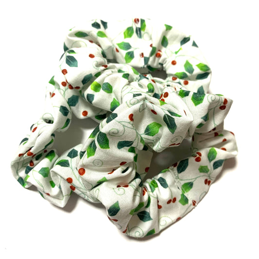 MUMMA WHOOPEE - Regular “White Holly”- Christmas SCRUNCHIES