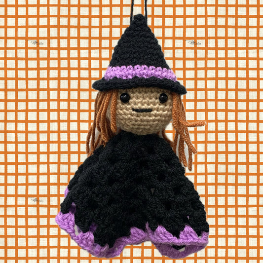 BEAKNITS- "HANGING WITCHY-POO"- CROCHETED HALLOWEEN DECORATION