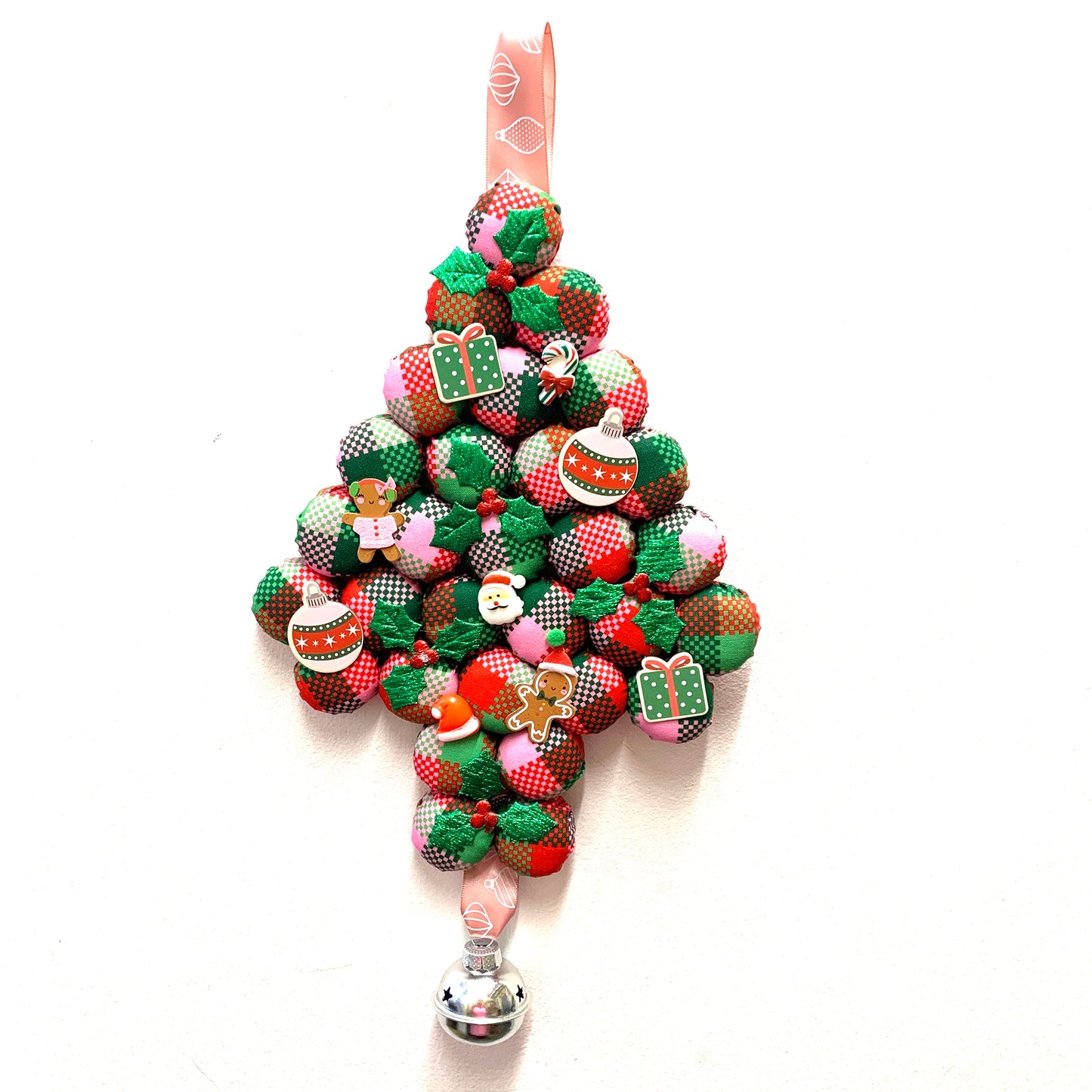 MUMMA WHOOPEE- "PINK PLAID"- SMALL BOTTLE TOP CHRISTMAS TREE WALL HANGING
