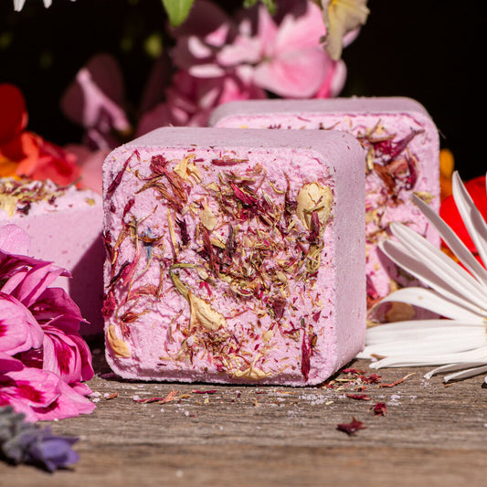 WASHPOOL SUPPLY CO- Bath Bomb · Berries and Blossoms