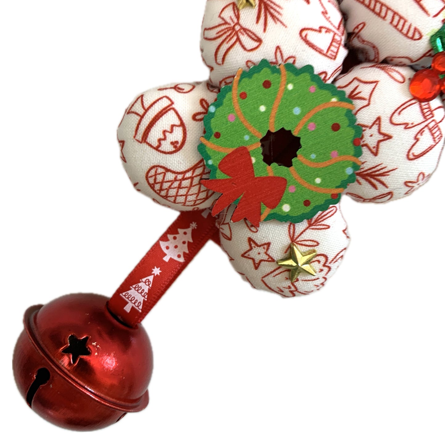 MUMMA WHOOPEE- "Merry & Bright"- SMALL BOTTLE TOP CHRISTMAS TREE WALL HANGING