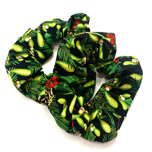 MAKIN' WHOOPEE - Regular “Yuletide Greenery” SCRUNCHIE