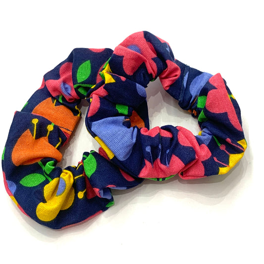 MAKIN' WHOOPEE - "FUNKY FLOWERS"- REGULAR SCRUNCHIES