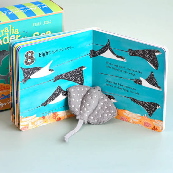 BOOKS & CO - Australia Under the Sea 123 by Frane Lessac- Small Board Book