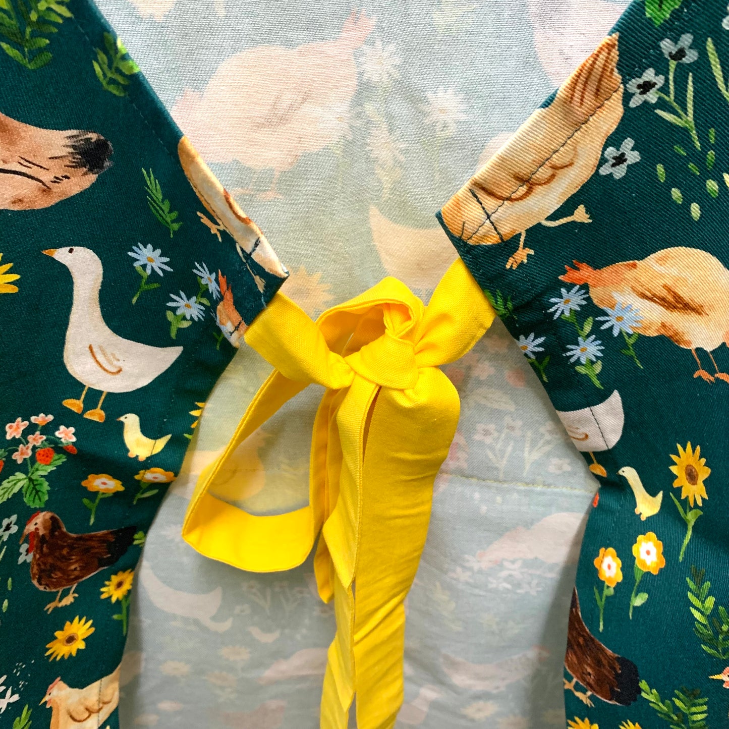 MAKIN' WHOOPEE - "Chickens & Ducks" APRON