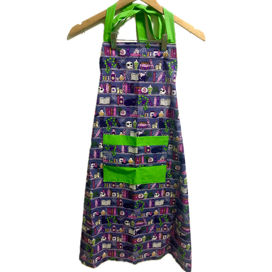 MUMMA WHOOPEE - "Potions & Poisons" HALLOWEEN APRON