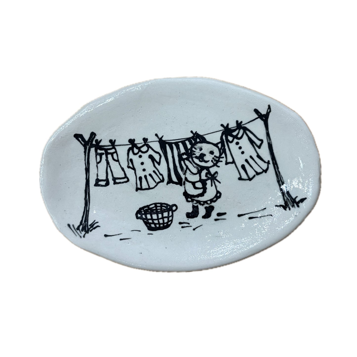 BELOVED POTTERY - Drawing Plate - Cat Washing Line