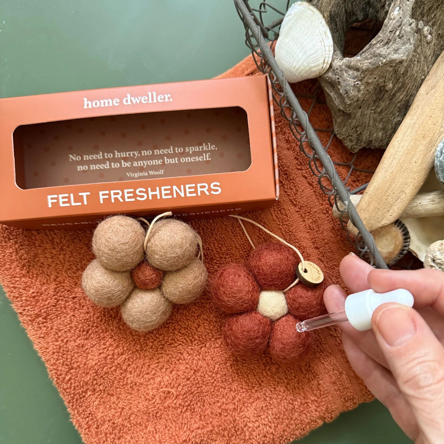 HOME DWELLER - Felt Fresheners - Creamy Caramel