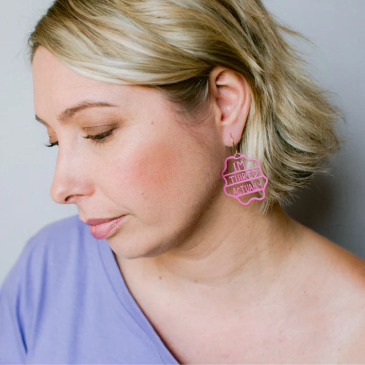 DENZ & CO - Midi "I'm Tiiired Actually" earrings in Plum - DANGLE EARRINGS