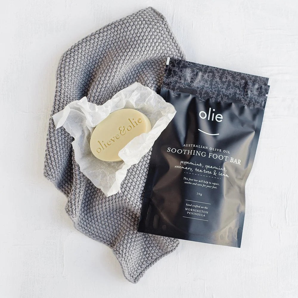 OLIEVE AND OLIE Soothing Foor Bar - Australian Olive OIl