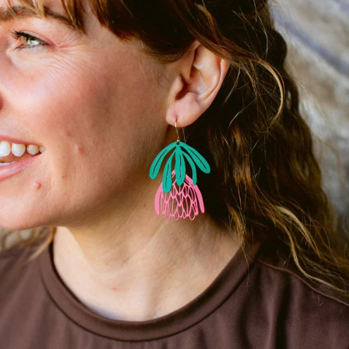 DENZ & CO- 2 Piece Protea flowers in Raspberry and Green - DANGLE EARRINGS