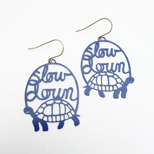 DENZ & CO - "Slow Down" Tortoise earrings in Denim