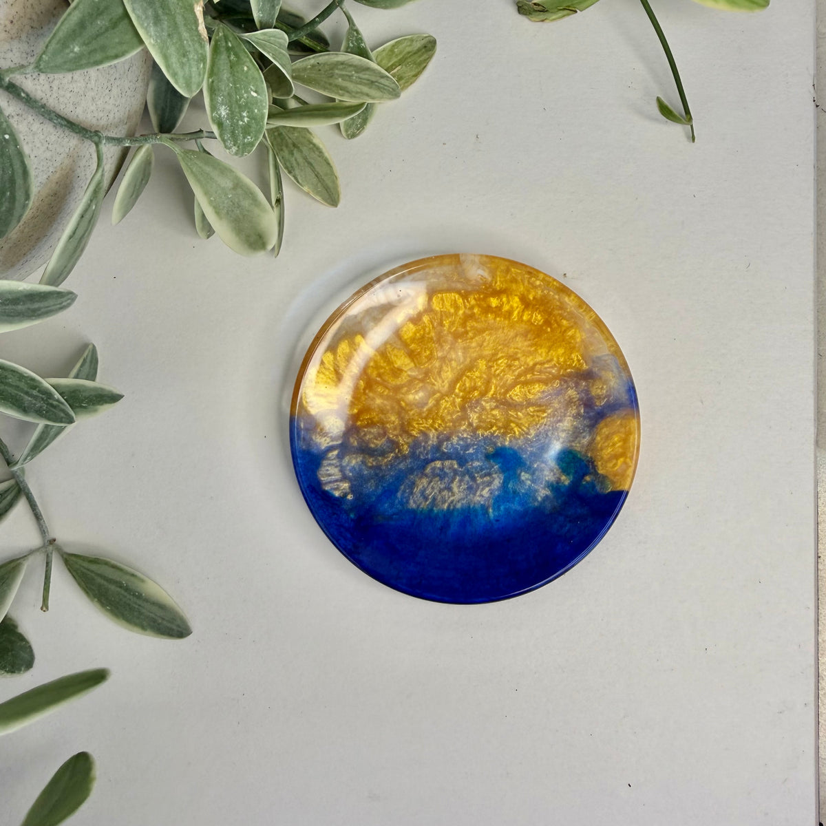BRENDA STONE ART - Mini Round Resin Plate 2