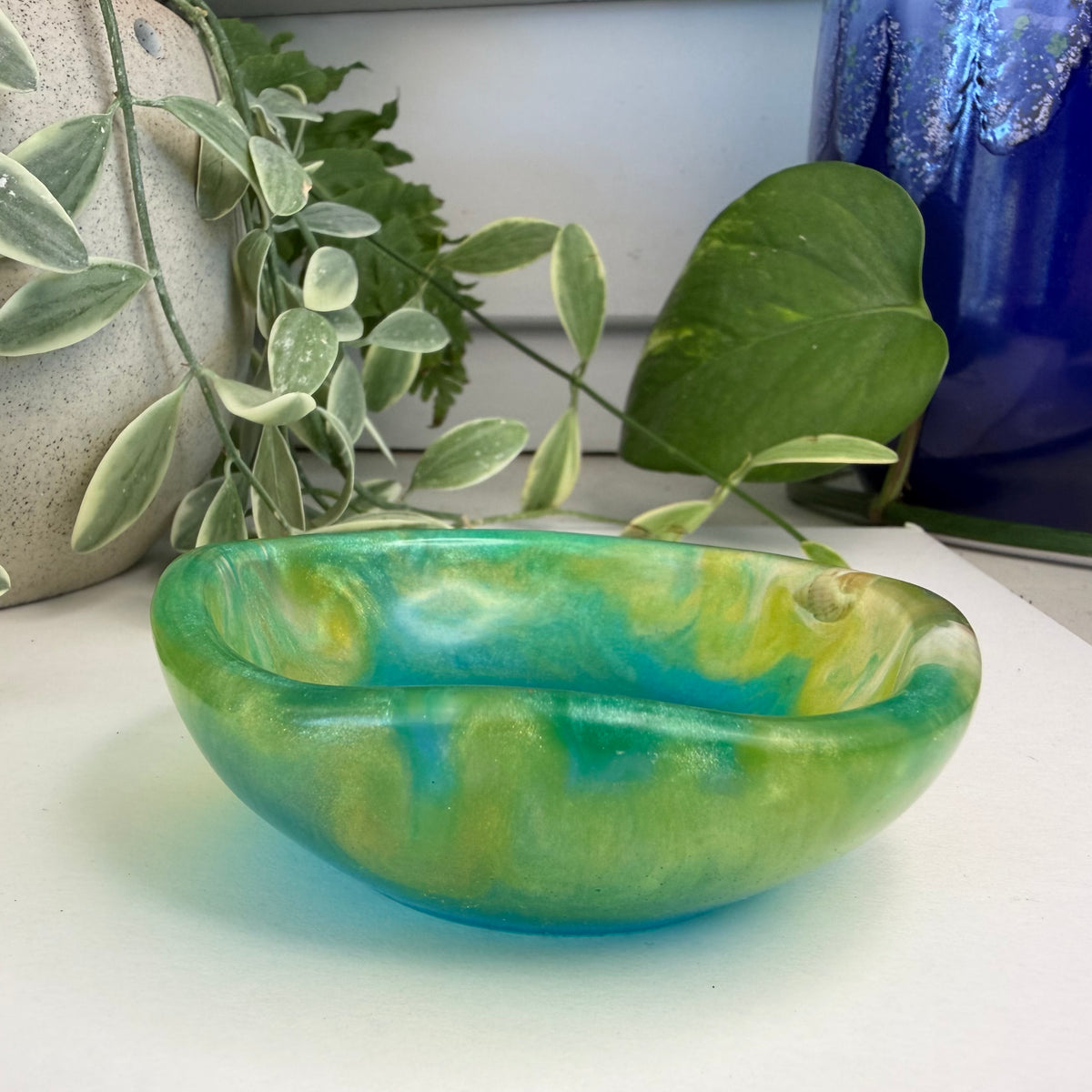 BRENDA STONE ART - Mini Scallop Resin Bowl 2