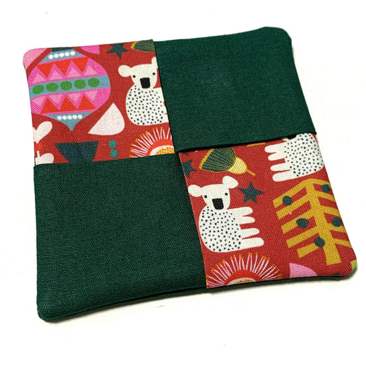 MUMMA WHOOPEE- SINGLE CHRISTMAS WINE GLASS SLIPPER/COASTERS- Australiana Christmas & Dark Green