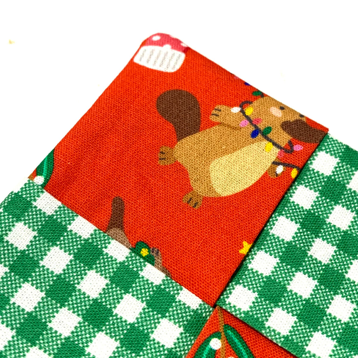 MUMMA WHOOPEE- SINGLE CHRISTMAS WINE GLASS SLIPPER/COASTERS- Merry Aussie Animals and Green Check