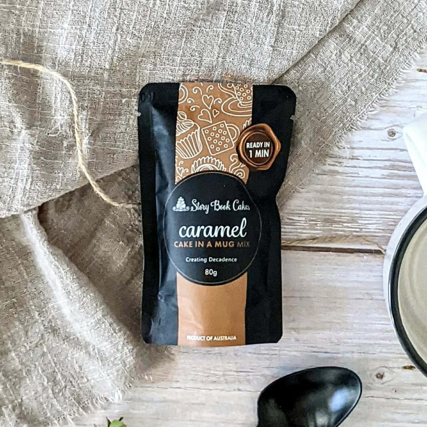 STORYBOOK CAKES - Caramel Mud Cake in a Mug