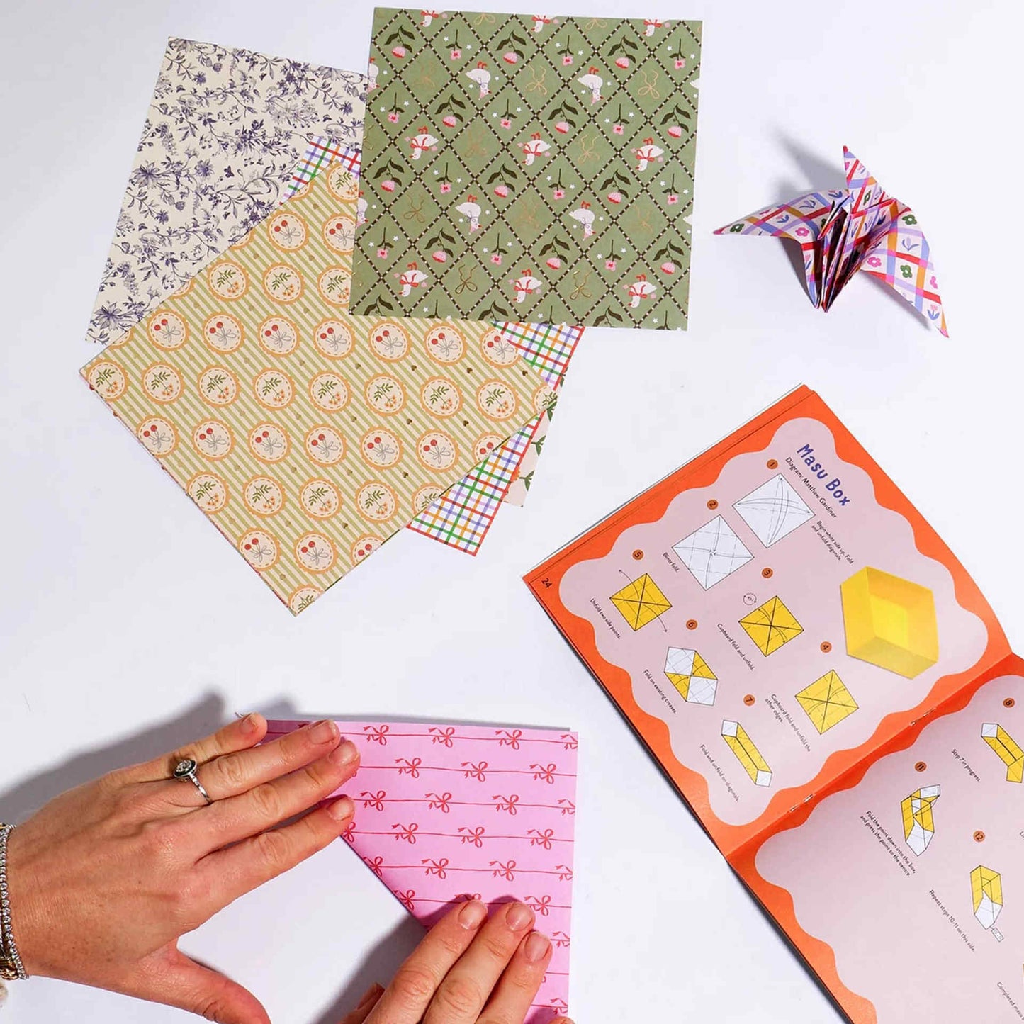 JOURNEY OF SOMETHING- ORIGAMI SET - KITSCH PATTERNS