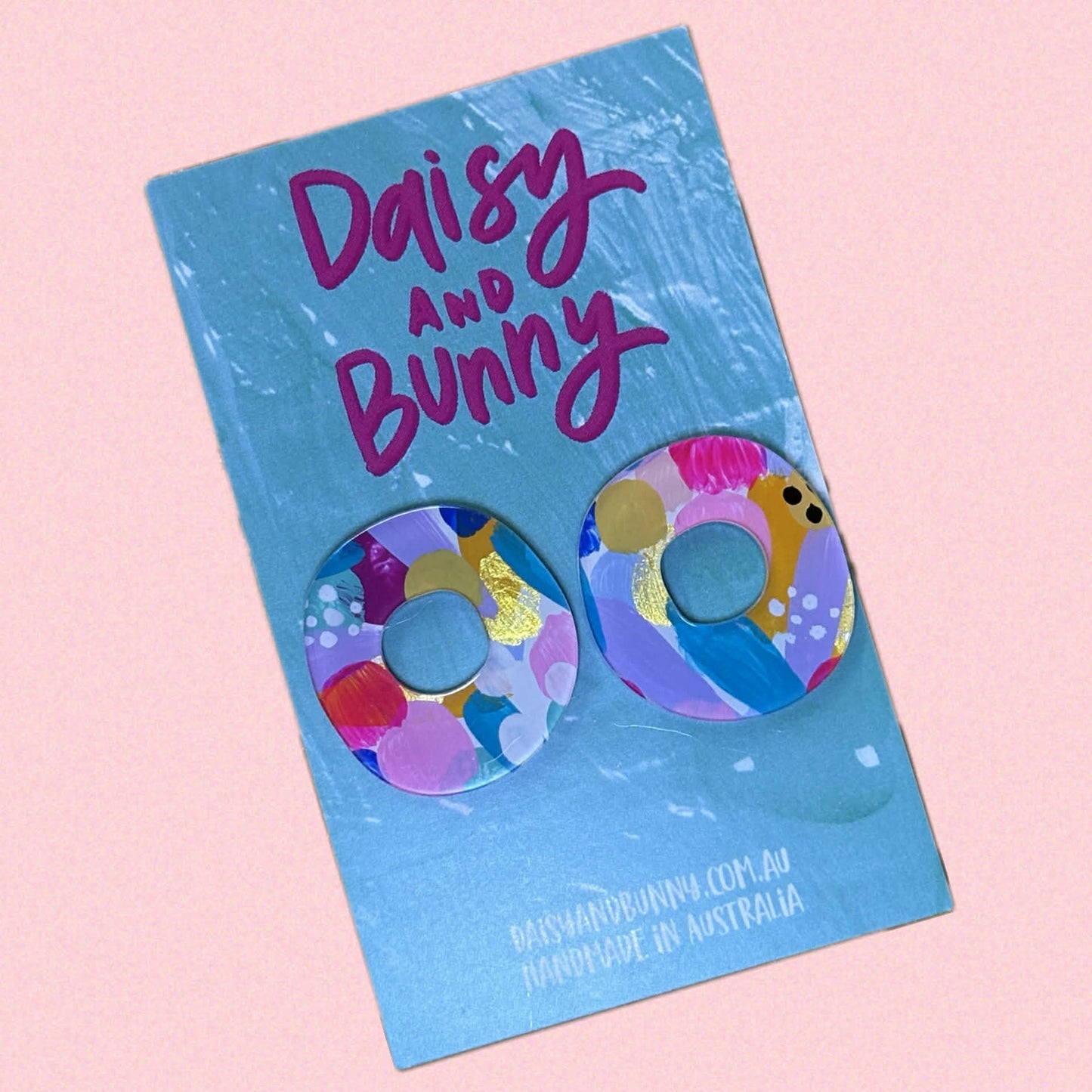 DAISY AND BUNNY - Hand Painted 25mm Donut Studs