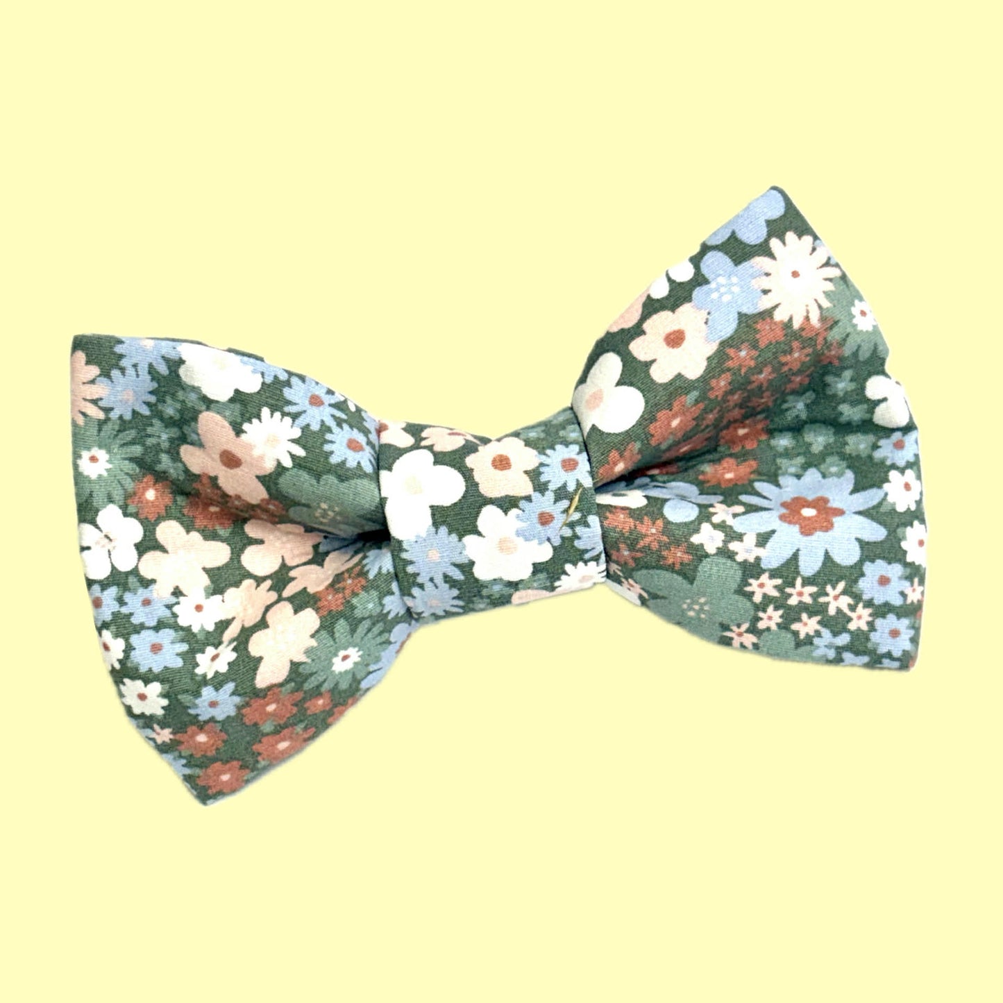 BEAUS AND BANDITS - DOGGY BOW TIE - FLOWER GARDEN - MEDIUM