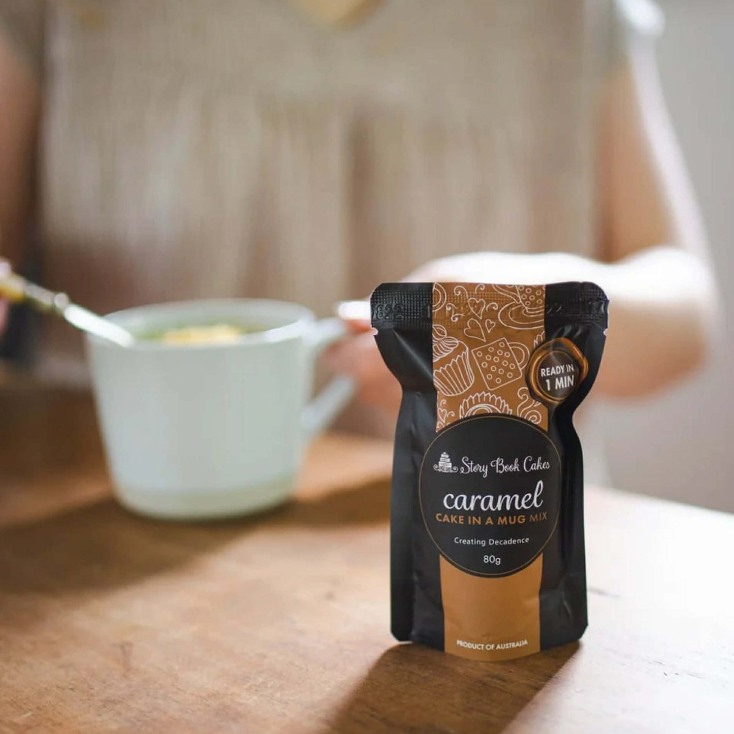 STORYBOOK CAKES - Caramel Mud Cake in a Mug